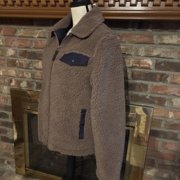 New Goodfellow Ladies Brown Sherpa Jacket Size Small NWT - Picture 2 of 7